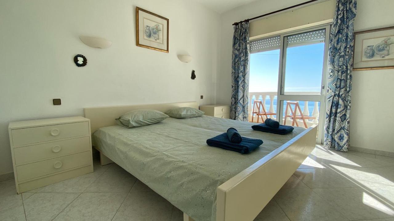 Rosa Guest House #6 - Com Vista Mar, Mesmo Em Frente A Praia Do Inatel Em Албуфейра Екстериор снимка